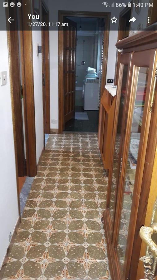 Appartamento Con Parcheggio Pubblico Sotto Casa Saint-Vincent Exteriér fotografie